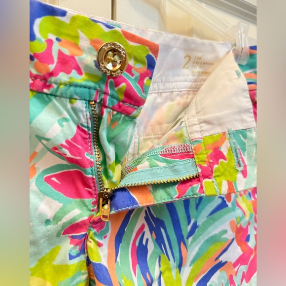 Lilly Pulitzer Multicolor Tropical Print The Callahan Short Size 2 - Picture 6 of 8